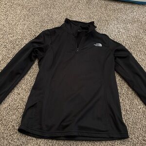 The North Face Black Long-Sleeve Pullover